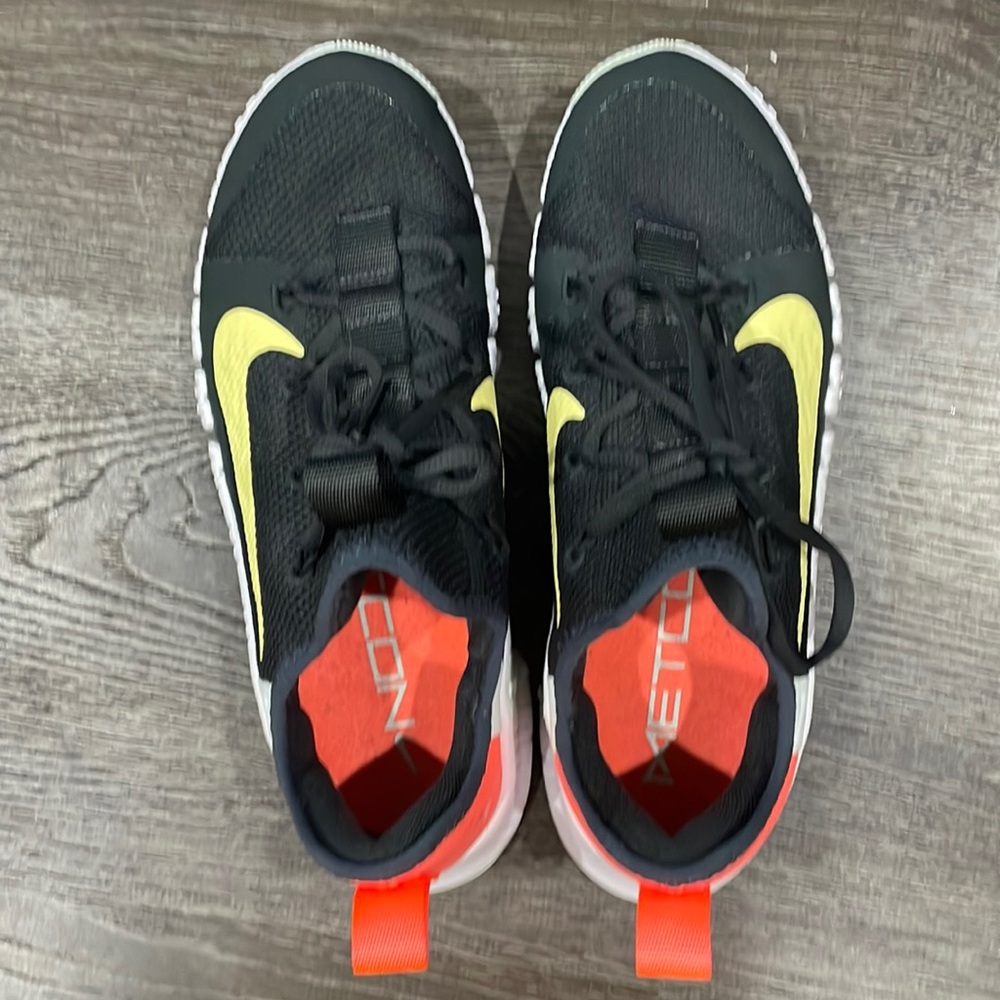 Women’s metcon